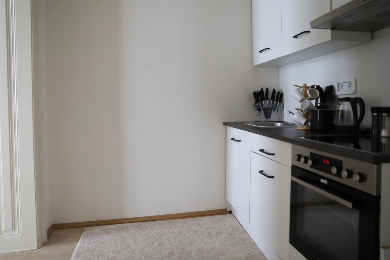 Spacious Apartment, 3 Min To U6 Metro Wien Eksteriør billede