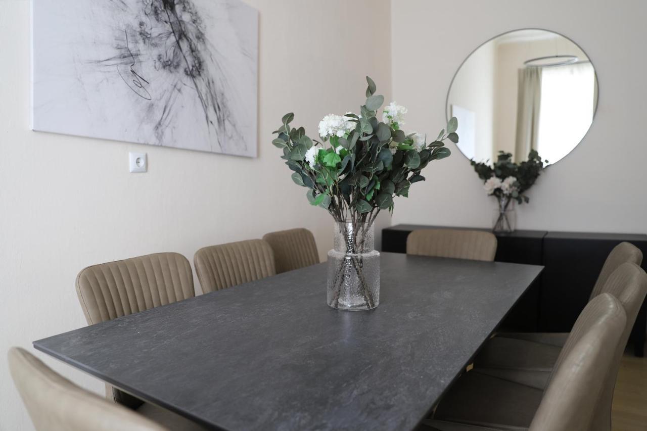 Spacious Apartment, 3 Min To U6 Metro Wien Eksteriør billede