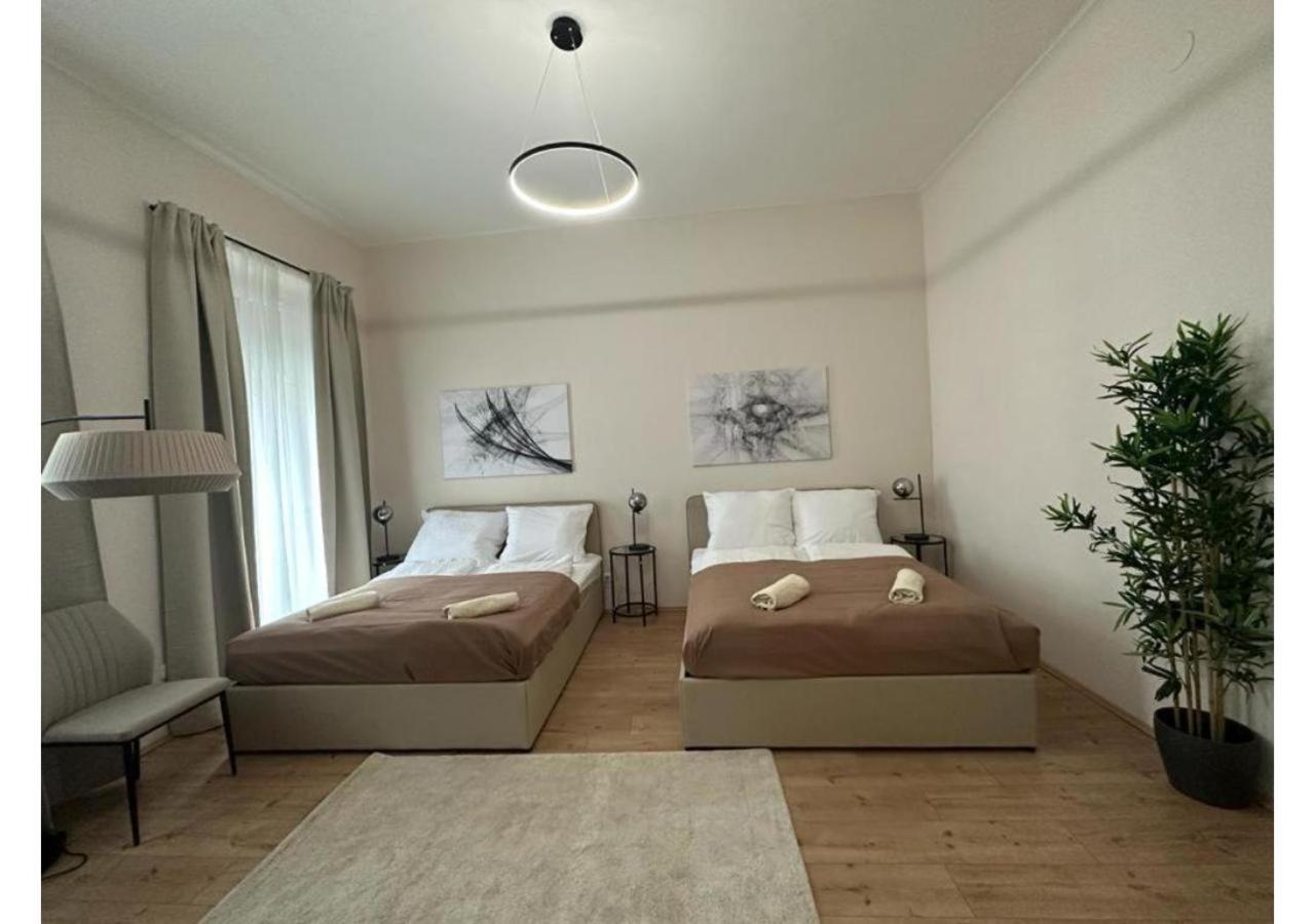 Spacious Apartment, 3 Min To U6 Metro Wien Eksteriør billede