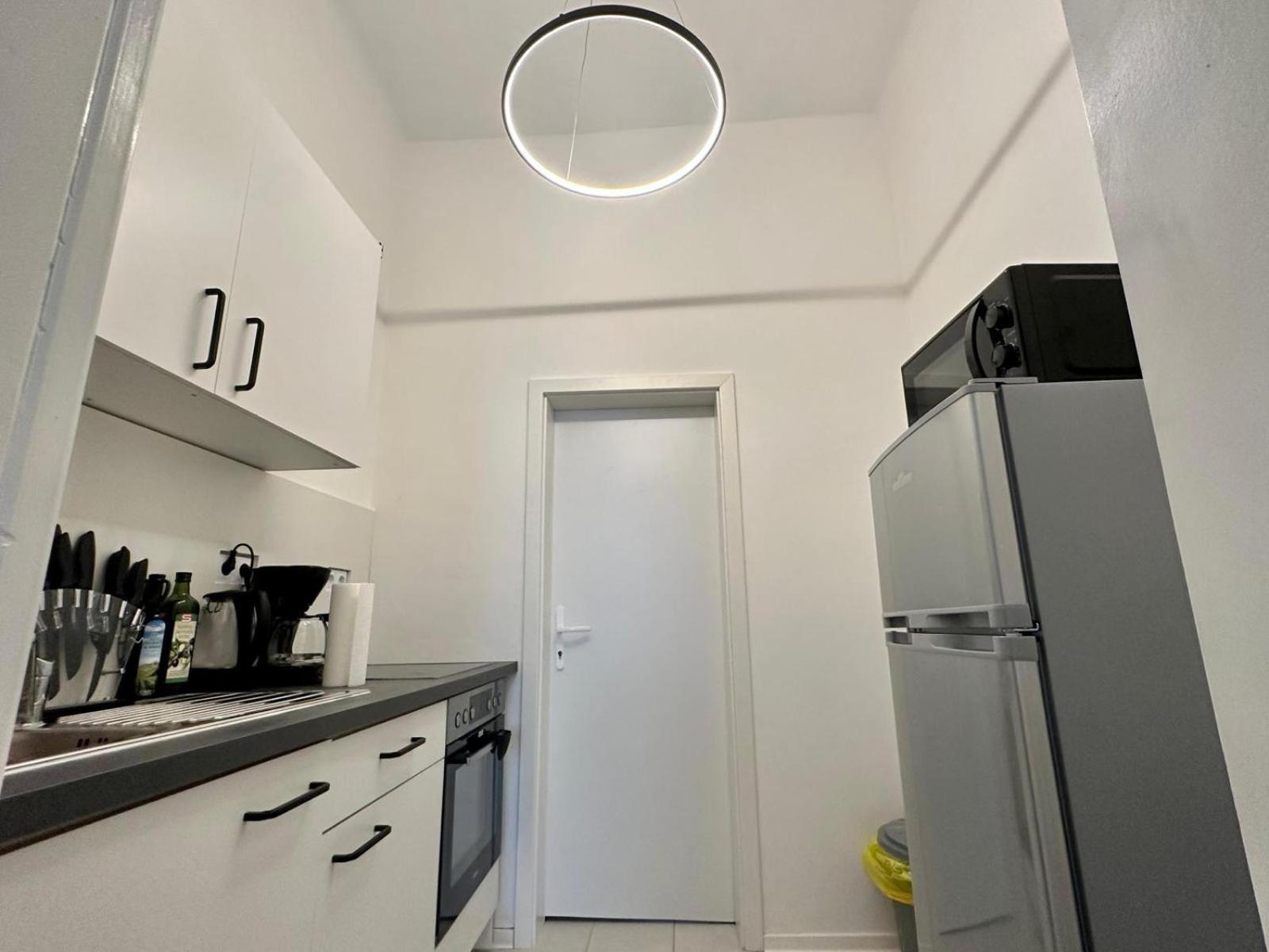 Spacious Apartment, 3 Min To U6 Metro Wien Eksteriør billede
