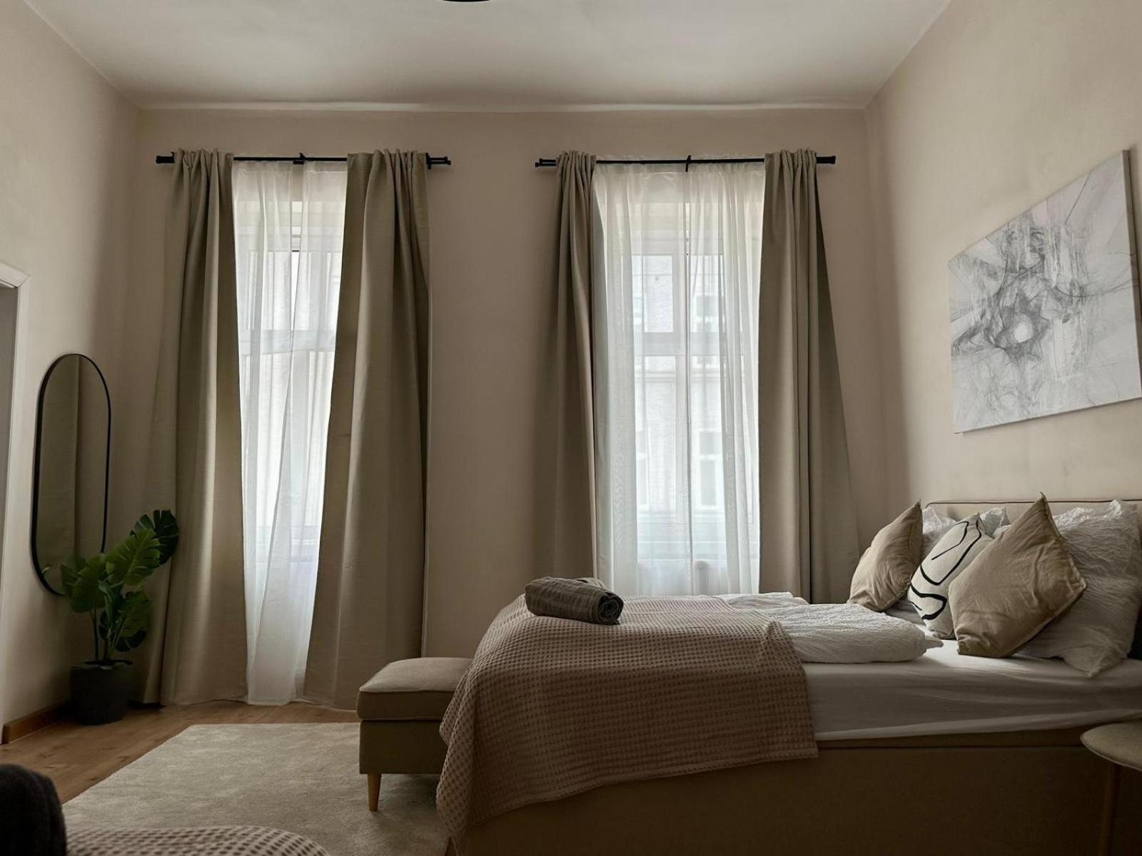 Spacious Apartment, 3 Min To U6 Metro Wien Eksteriør billede