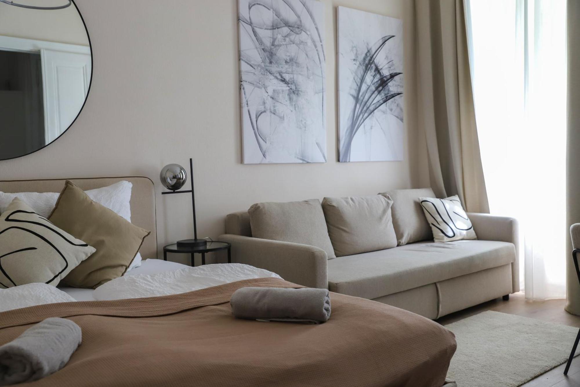 Spacious Apartment, 3 Min To U6 Metro Wien Eksteriør billede